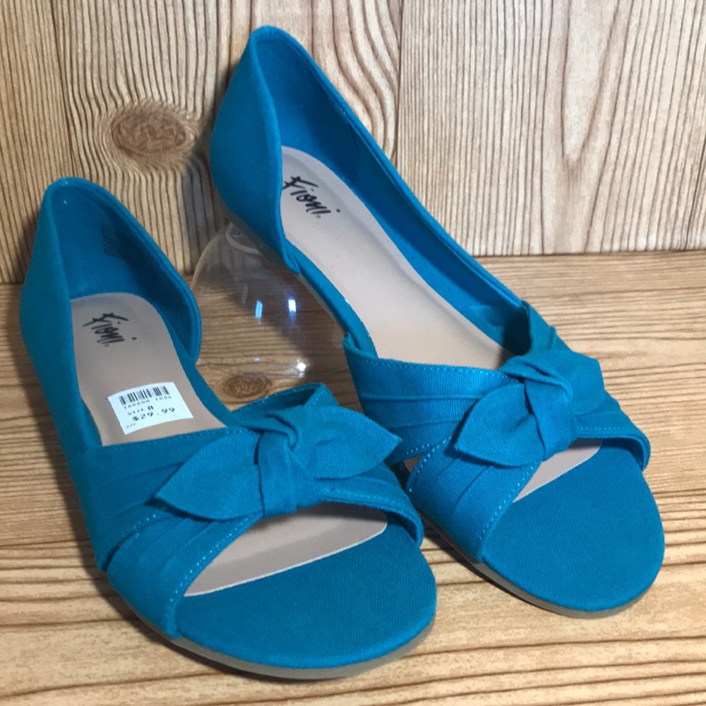 🌻SALE $8🌻NWT Fioni teal flats